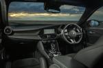 Alfa Romeo Giulia Quadrifoglio 2020 года (UK)